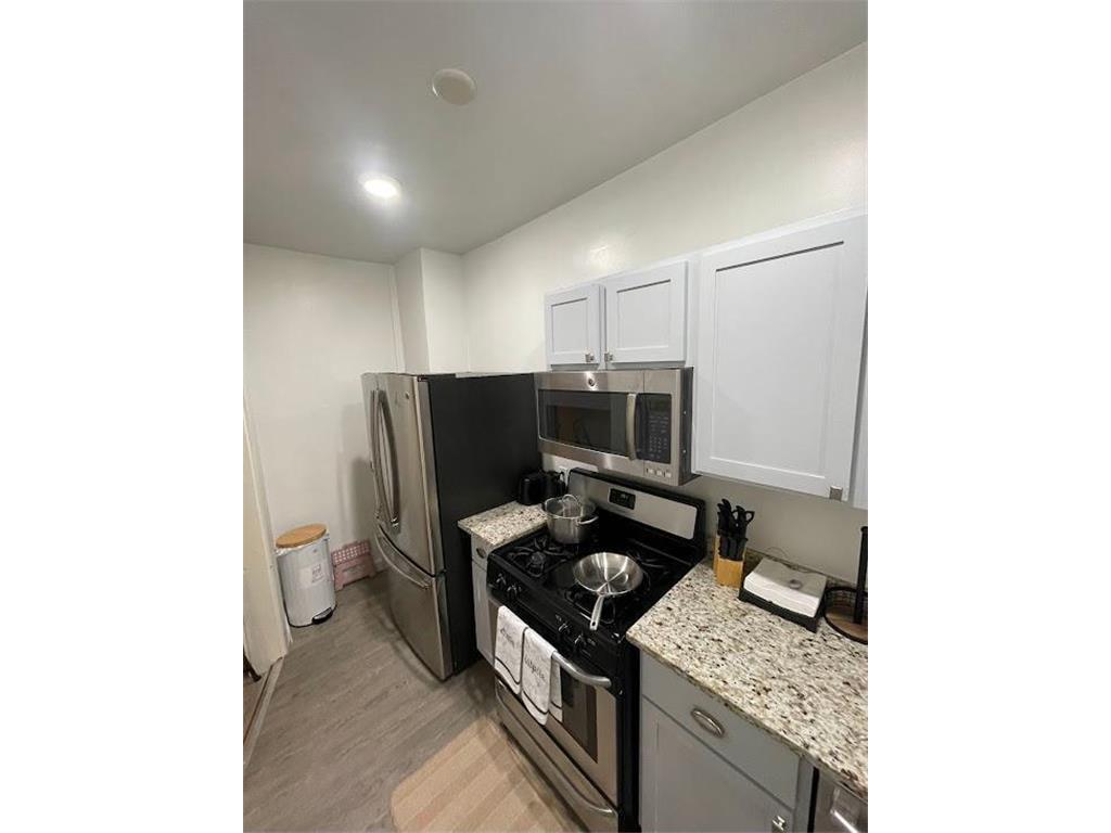2740 Lyndale Avenue S Minneapolis MN 55408 7035375 image3
