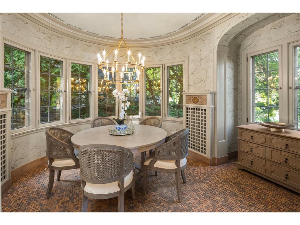 2740 W Lake Of The Isles Parkway Minneapolis MN 55416 - Lake of the Isles 6762235 image17