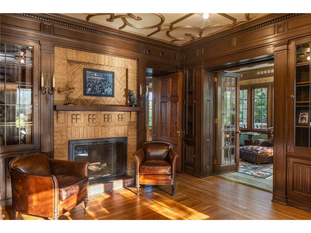 2740 W Lake Of The Isles Parkway Minneapolis MN 55416 - Lake of the Isles 6762235 image2