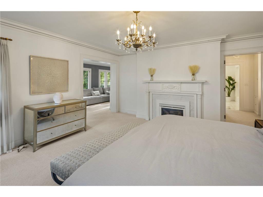 2740 W Lake Of The Isles Parkway Minneapolis MN 55416 - Lake of the Isles 6762235 image26