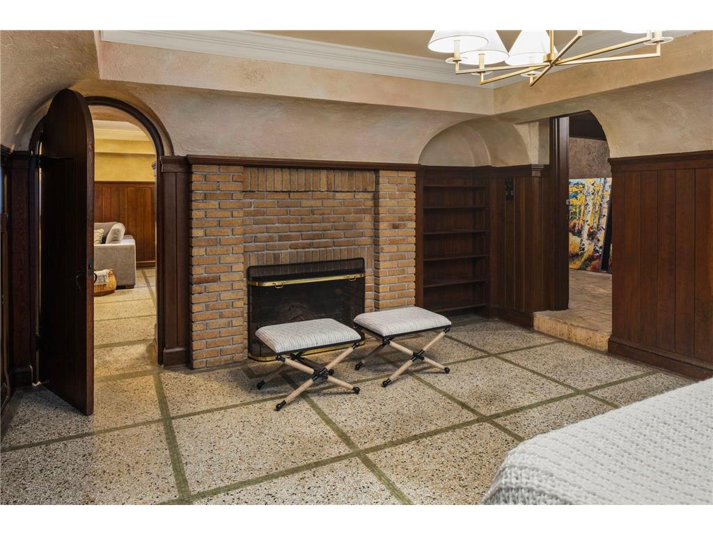 2740 W Lake Of The Isles Parkway Minneapolis MN 55416 - Lake of the Isles 6762235 image41