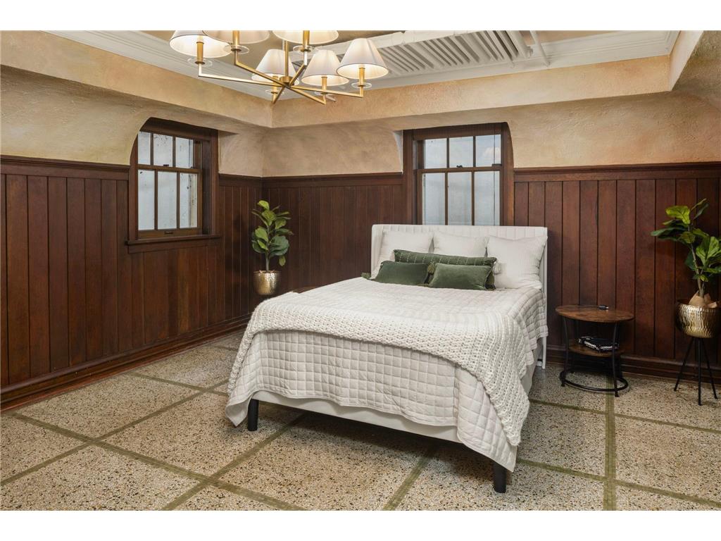 2740 W Lake Of The Isles Parkway Minneapolis MN 55416 - Lake of the Isles 6762235 image42