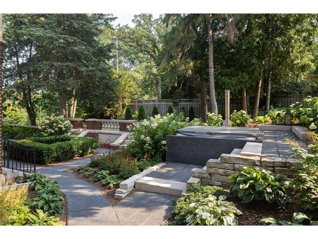 2740 W Lake Of The Isles Parkway Minneapolis MN 55416 - Lake of the Isles 6762235 image54