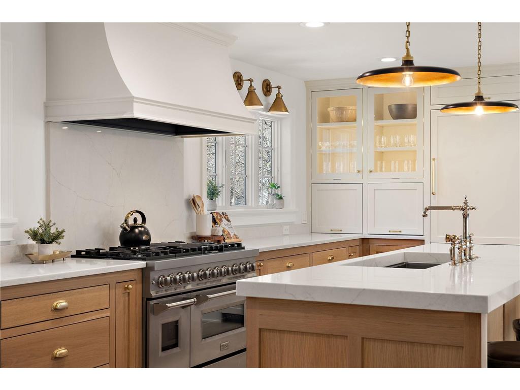 2741 Crescent Ridge Road Minnetonka MN 55305 7050270 image3