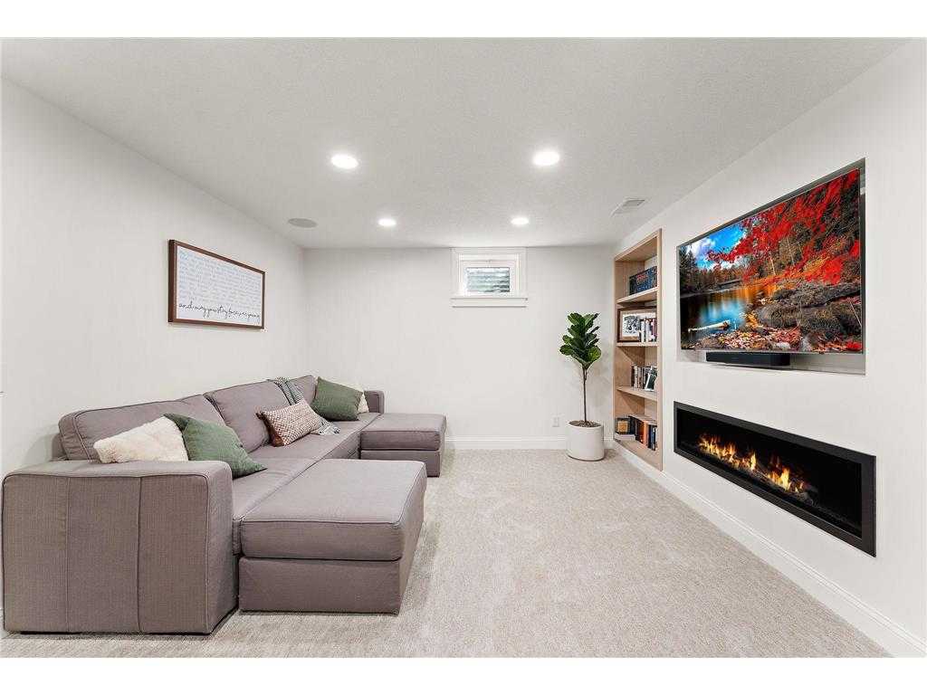 2741 Crescent Ridge Road Minnetonka MN 55305 7050270 image34