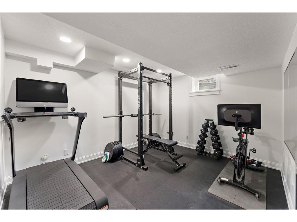 2741 Crescent Ridge Road Minnetonka MN 55305 7050270 image37