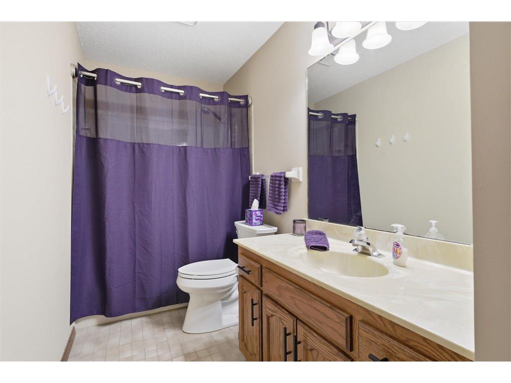 2741 River Hills Drive S Burnsville MN 55337 7048328 image24