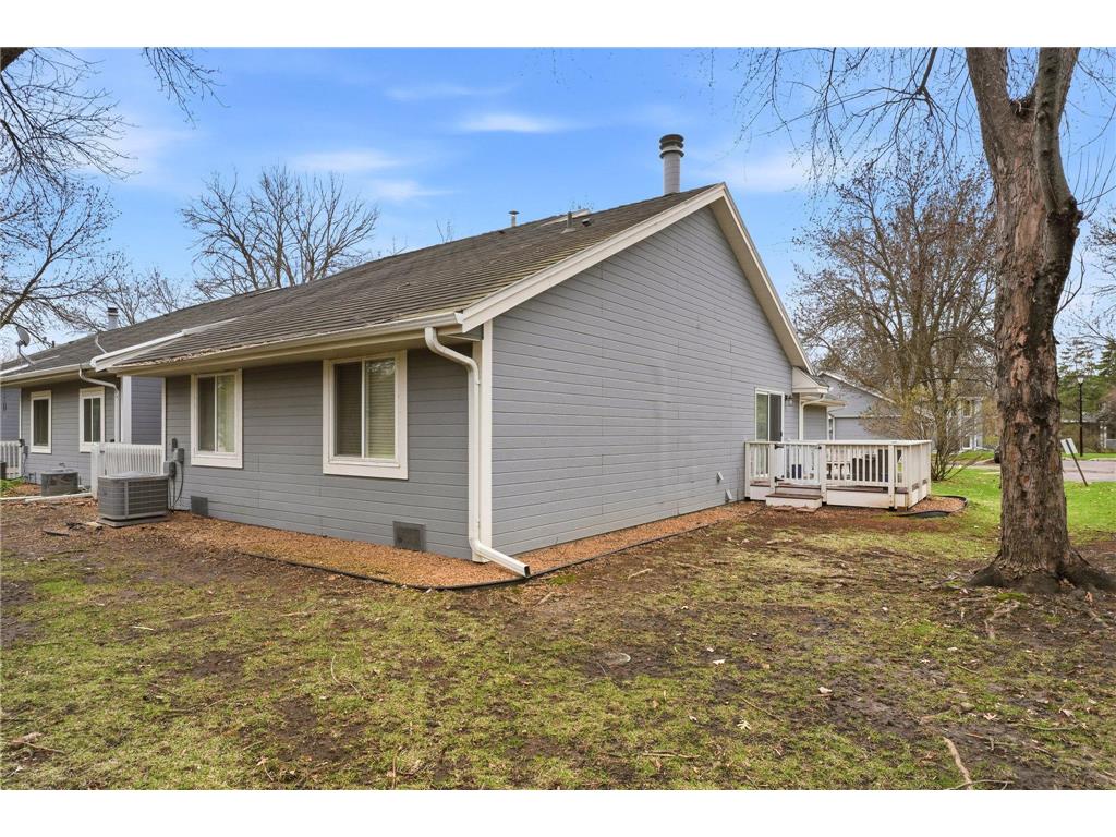 2741 River Hills Drive S Burnsville MN 55337 7048328 image28