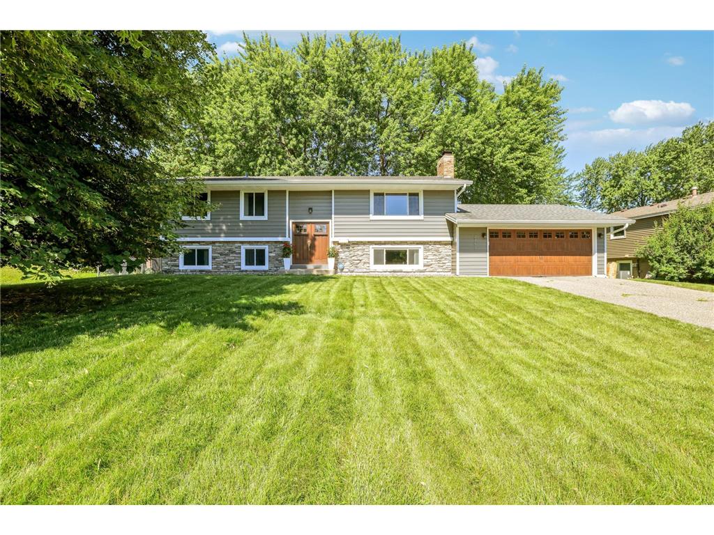 2741 Xylon Avenue N New Hope MN 55427 7106942 image1