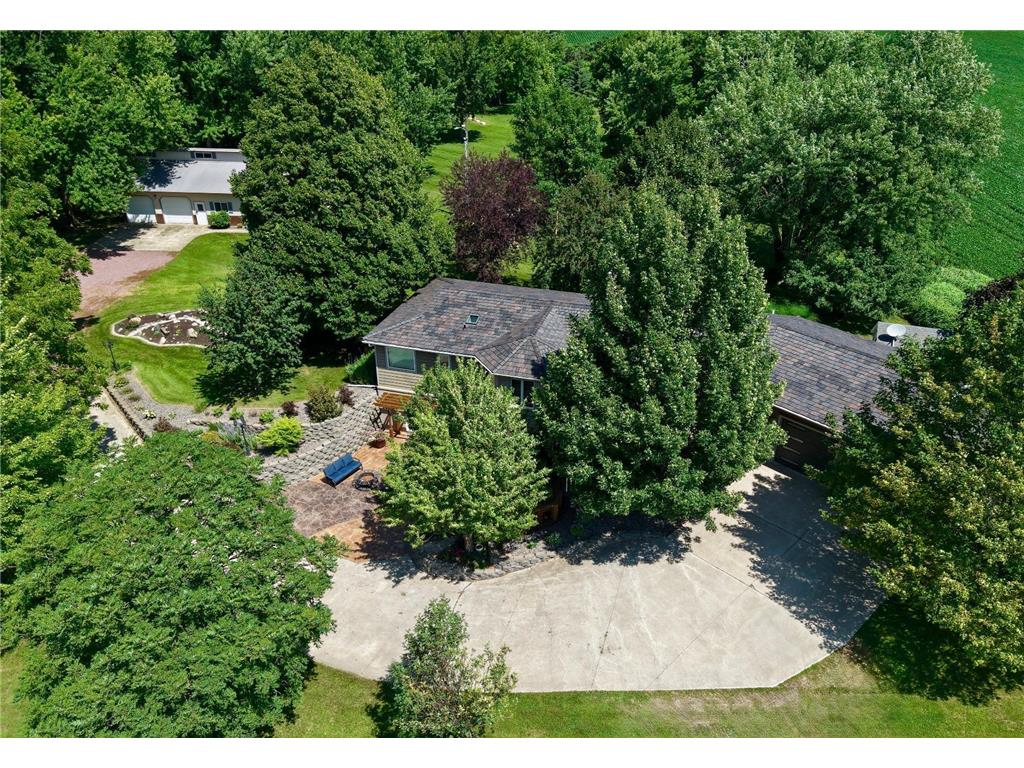 27412 County Road 6 Westbrook MN 56183 7056561 image1