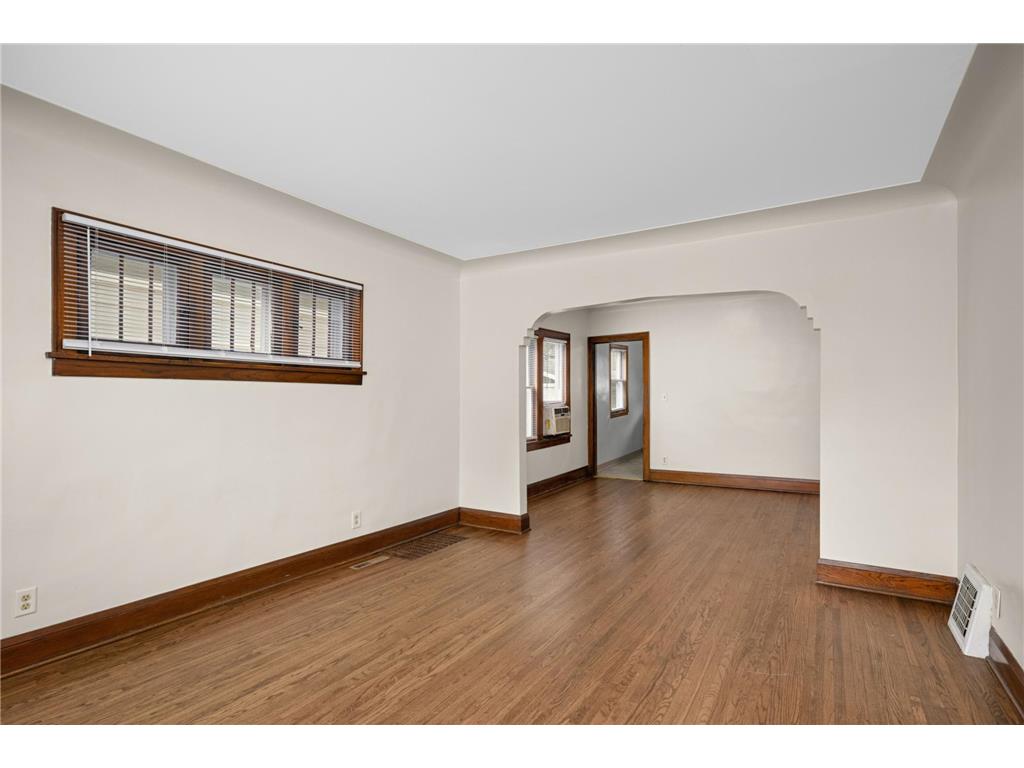 2742 Grand Street NE Minneapolis MN 55418 7109038 image5