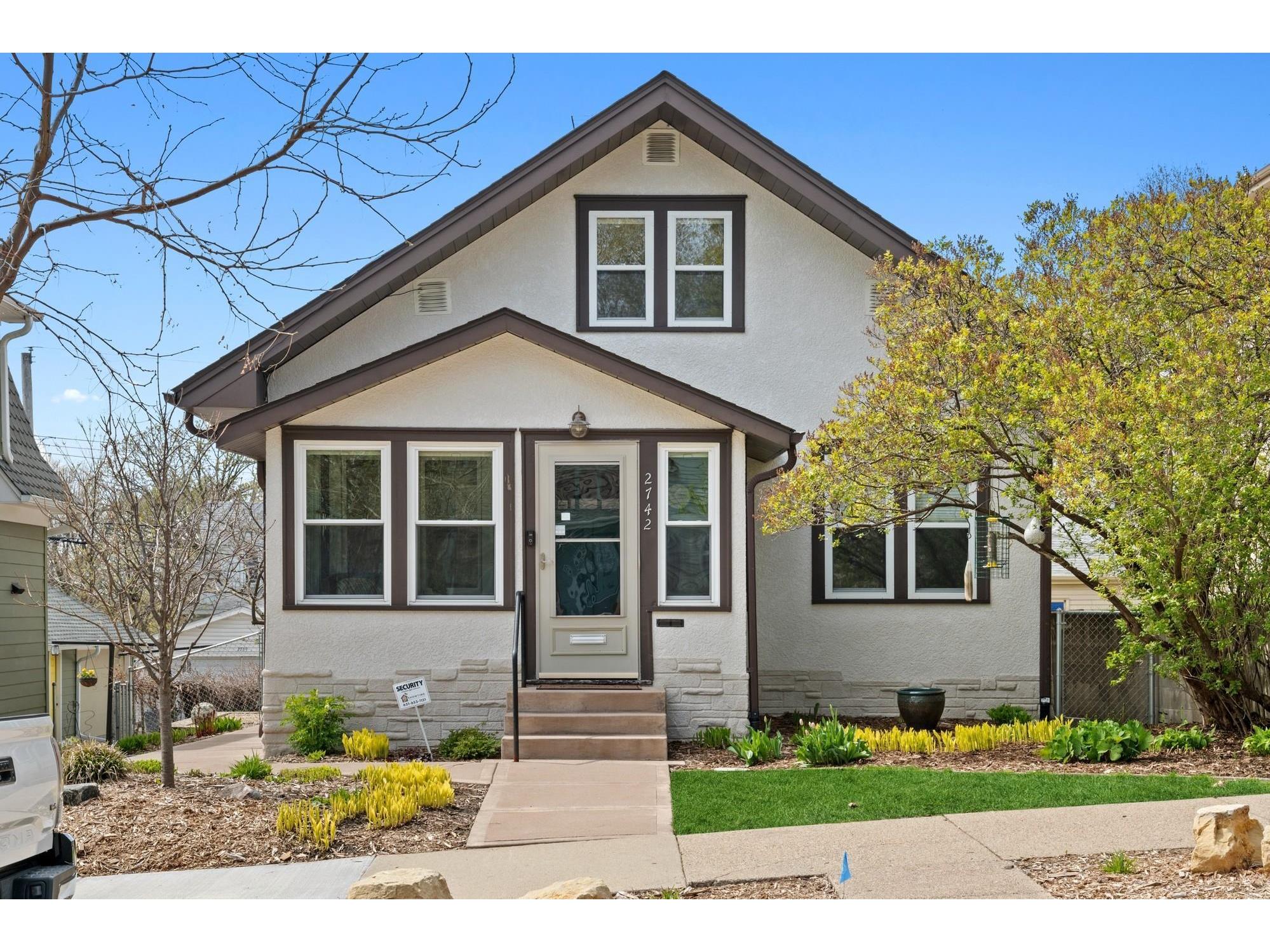 2742 Pierce Street NE, Minneapolis, MN 55418 MLS 5745894 Edina Realty