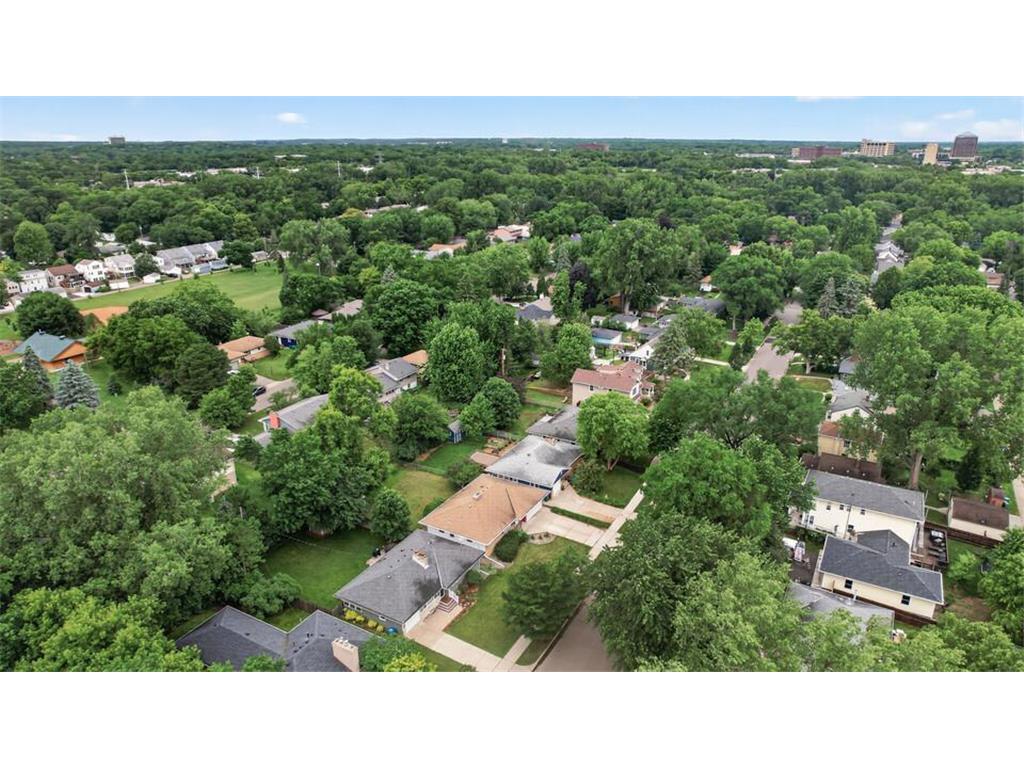 2742 Xenwood Avenue S Saint Louis Park MN 55416 7082548 image35