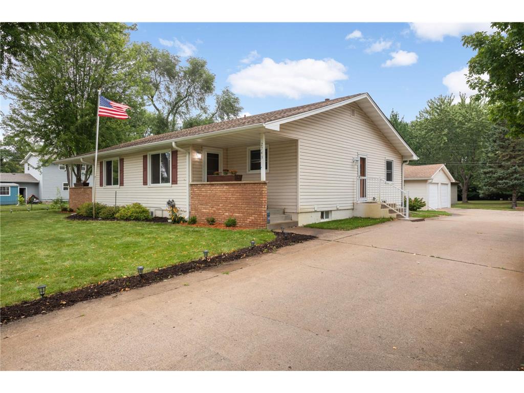 2743/2747 134th Lane NW Andover MN 55304 6763848 image1