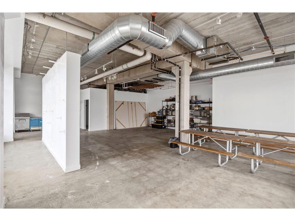 2743 Lyndale Avenue S #1B Minneapolis MN 55408 7046212 image3