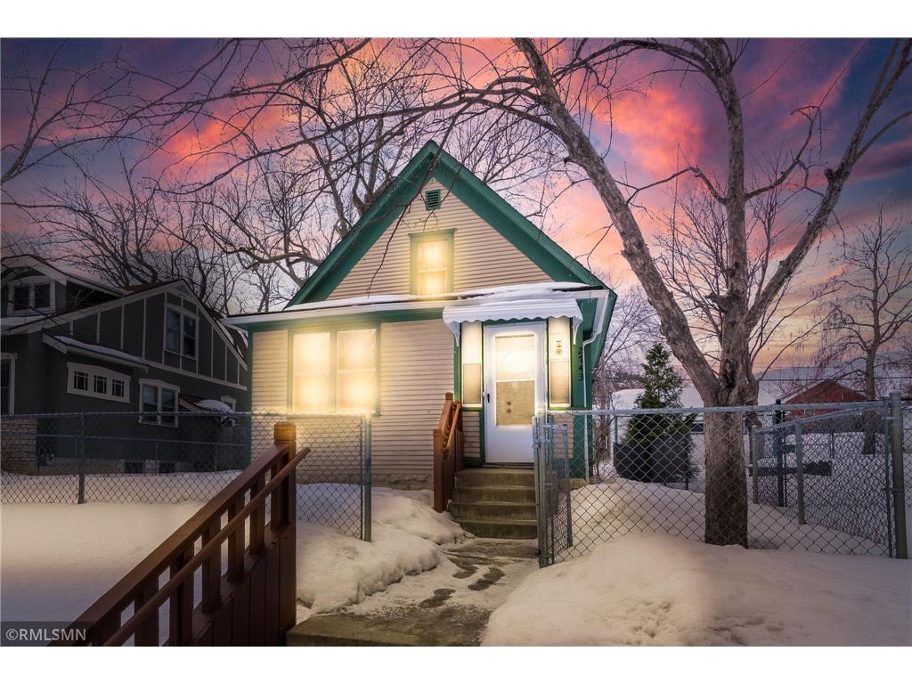 2743 Russell Avenue N, Minneapolis, MN 55411 MLS 6335034 Edina Realty