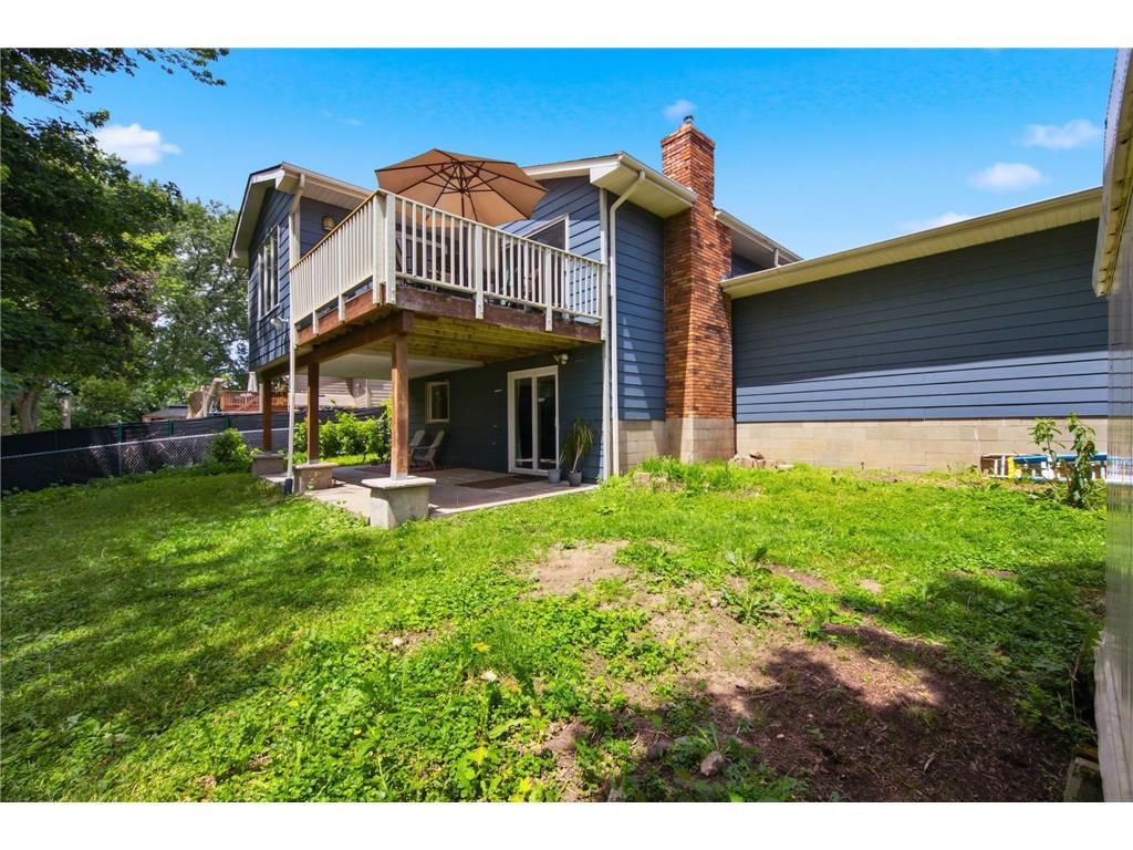 2744 Chisholm Avenue North Saint Paul MN 55109 - Casey Lake 7094220 image16