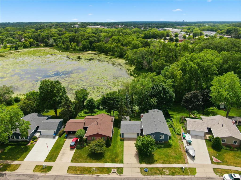 2744 Chisholm Avenue North Saint Paul MN 55109 - Casey Lake 7094220 image27