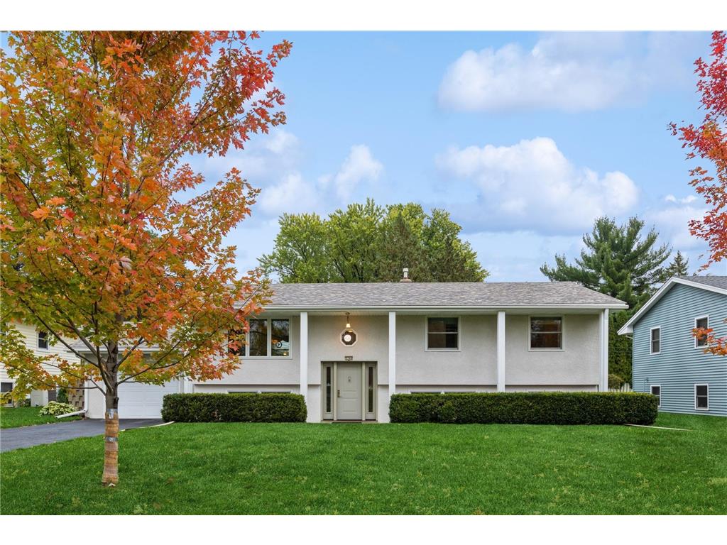 2744 Fernwood Street Roseville MN 55113 6452660 image1