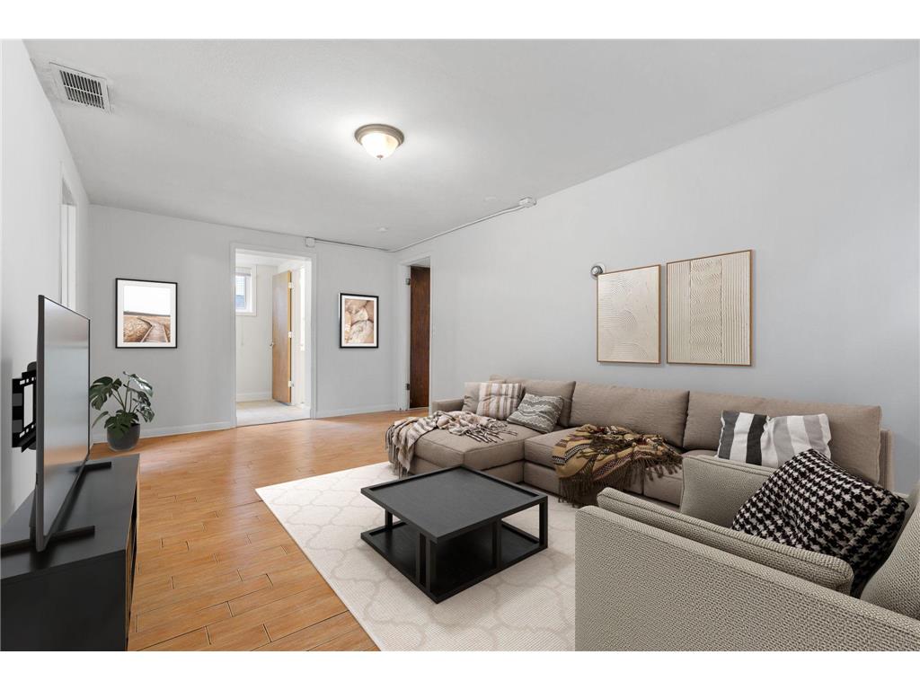 2744 Fremont Avenue S #4 Minneapolis MN 55408 6461448 image1