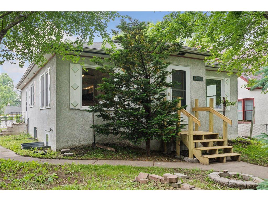 2744 Ulysses Street NE Minneapolis MN 55418 6738903 image1