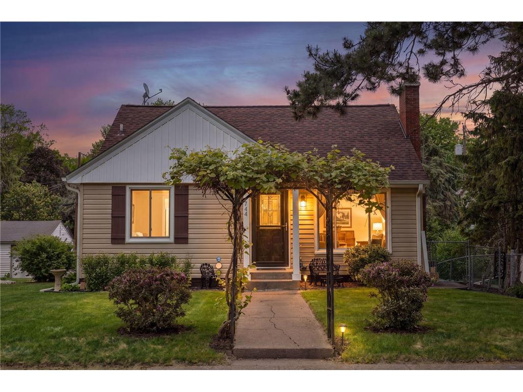 2744 Zenith Avenue N Robbinsdale MN 55422 7082858 image1