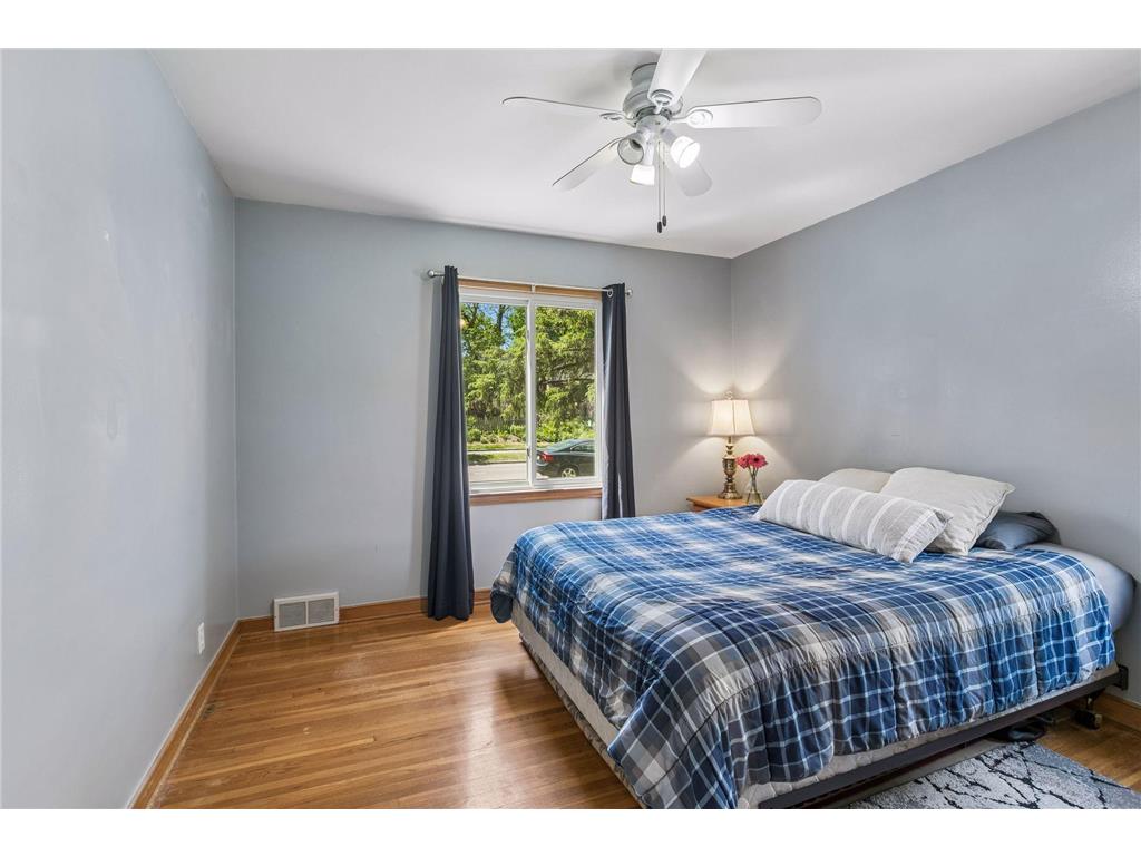 2744 Zenith Avenue N Robbinsdale MN 55422 7082858 image12
