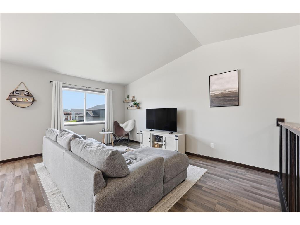 2745 10th Street W West Fargo ND 58078 7072143 image5