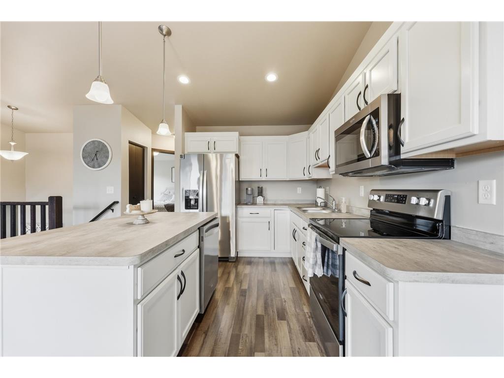 2745 10th Street W West Fargo ND 58078 7072143 image8