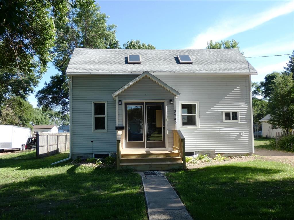 2745 24th Street, Slayton, MN, 56172 MLS 6234555 Edina Realty