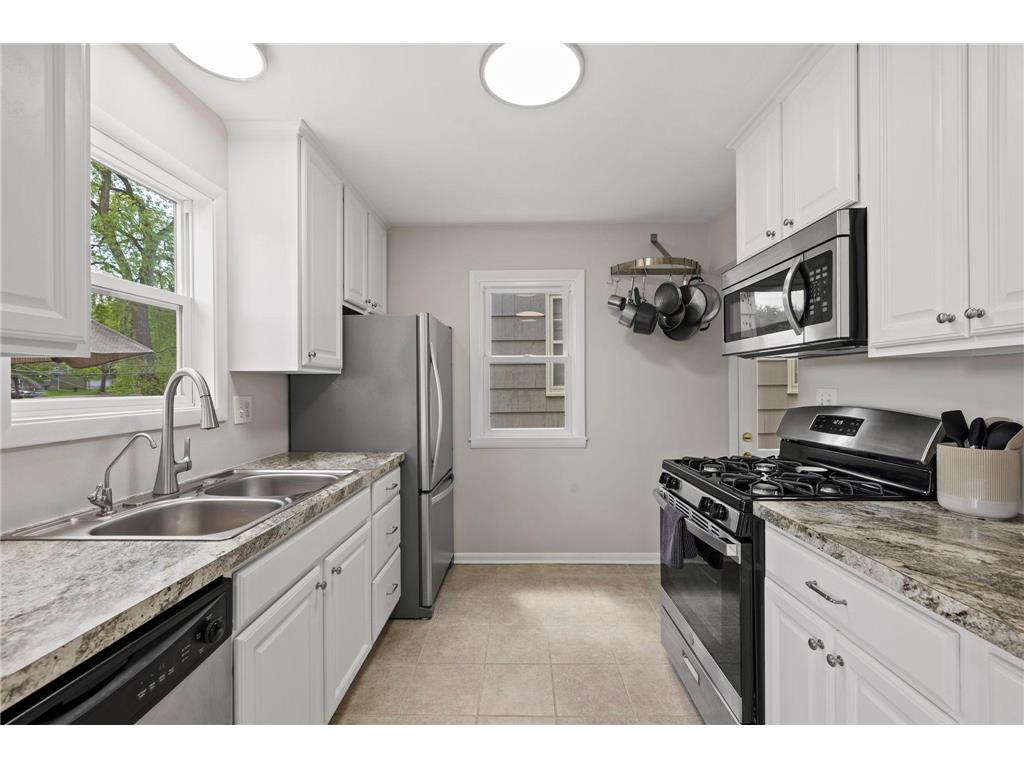 2745 Alabama Avenue S Saint Louis Park MN 55416 7073114 image12