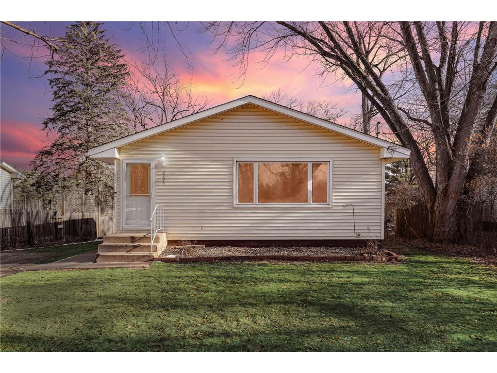 2745 Hayward Avenue N Oakdale MN 55128 6642738 image1