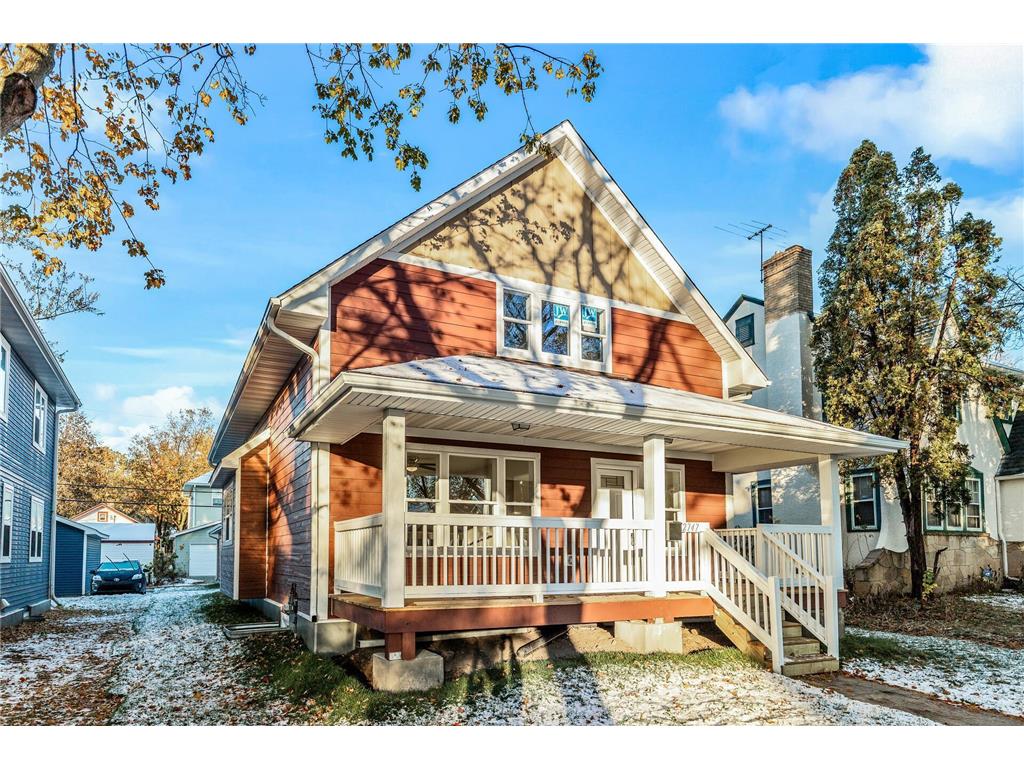 2747 Queen Avenue N Minneapolis MN 55411 6604983 image1