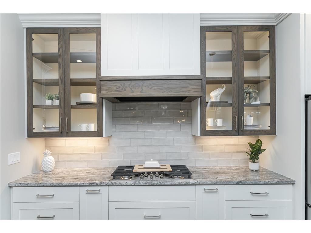 2747 Scenic Point Drive SW Rochester MN 55902 6435401 image1