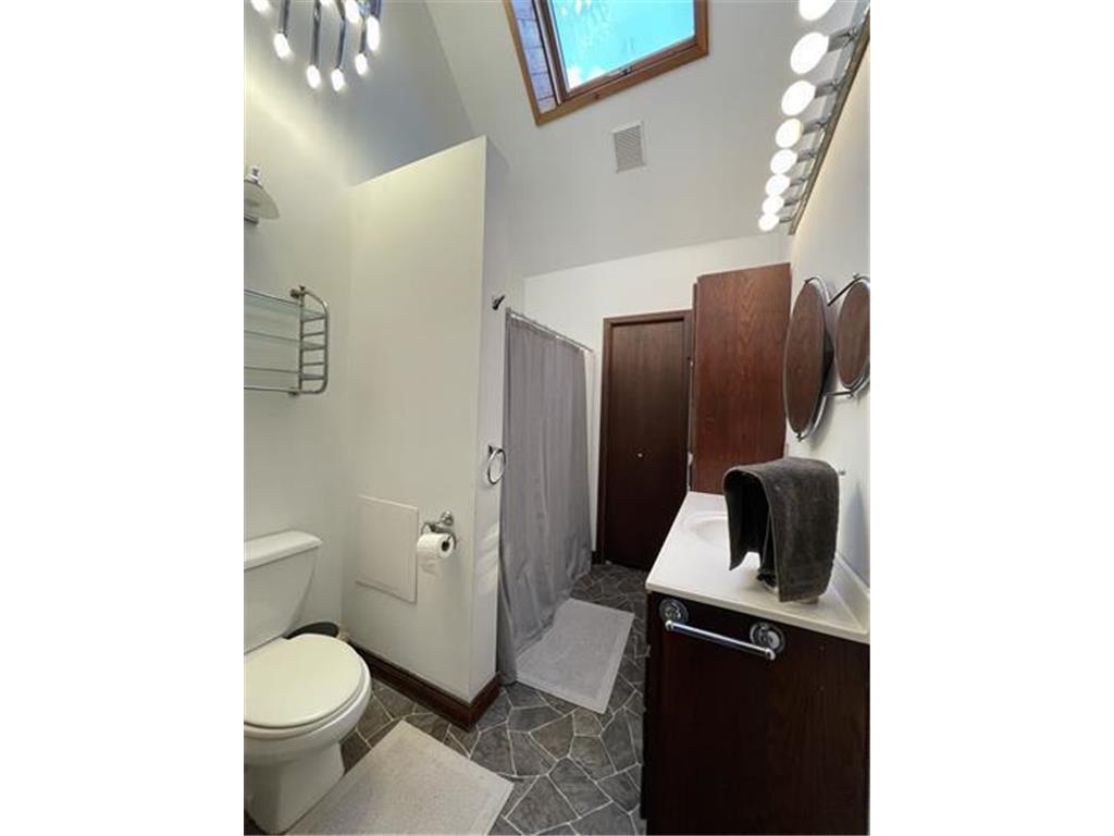 2748 Dupont Avenue S Minneapolis MN 55408 7061322 image12