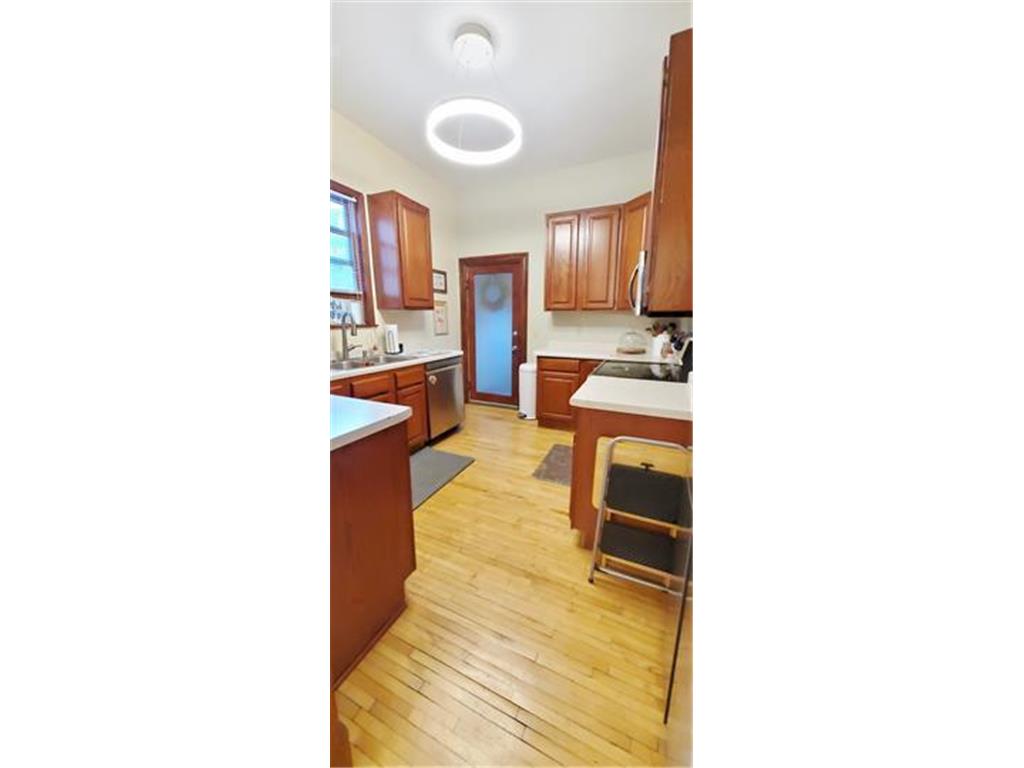 2748 Dupont Avenue S Minneapolis MN 55408 7061322 image6