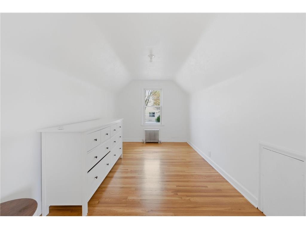 2748 NE Ulysses Street NE Minneapolis MN 55418 7067881 image14