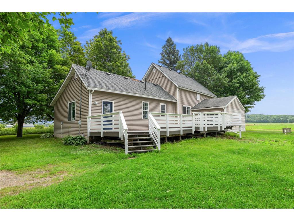2749 210th Street Luck WI 54853 7101890 image1