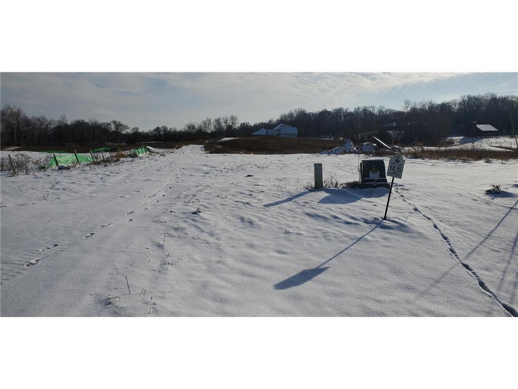 275 143rd Avenue Houlton WI 54082 6430250 image1