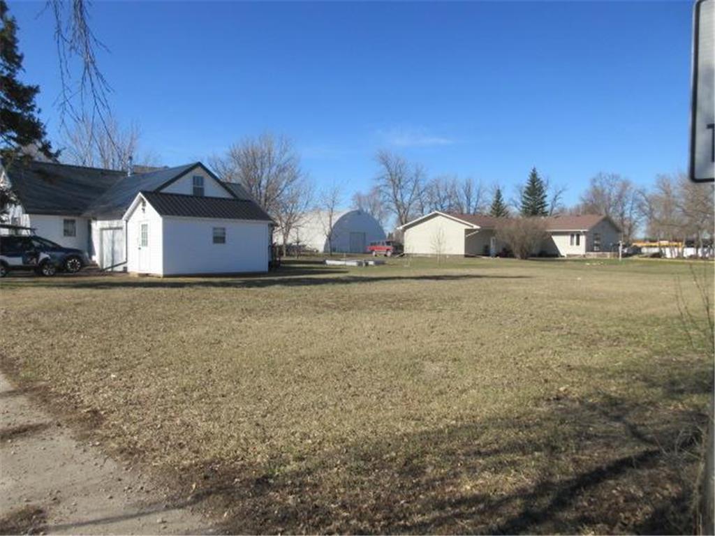 275 3rd Street Minto ND 58261 7066564 image4