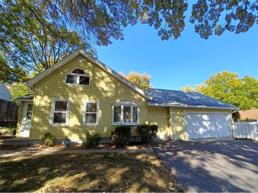 275 County Road B W, Roseville, MN, 55113 MLS 6345263 Edina Realty