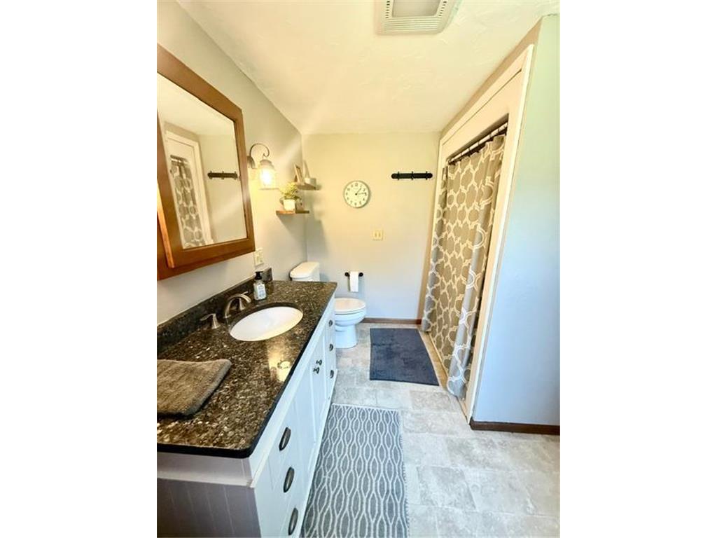 275 E High Street Vesta MN 56292 7095971 image23