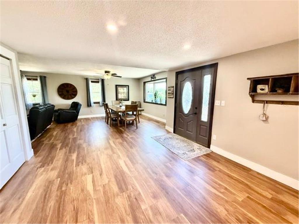275 E High Street Vesta MN 56292 7095971 image32