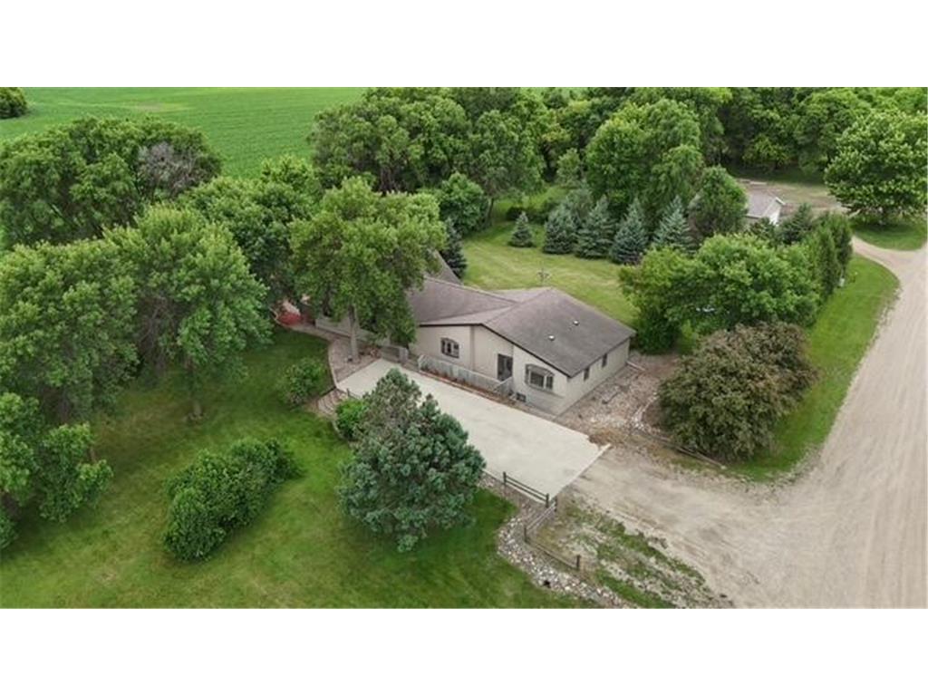 275 E High Street Vesta MN 56292 7095971 image5
