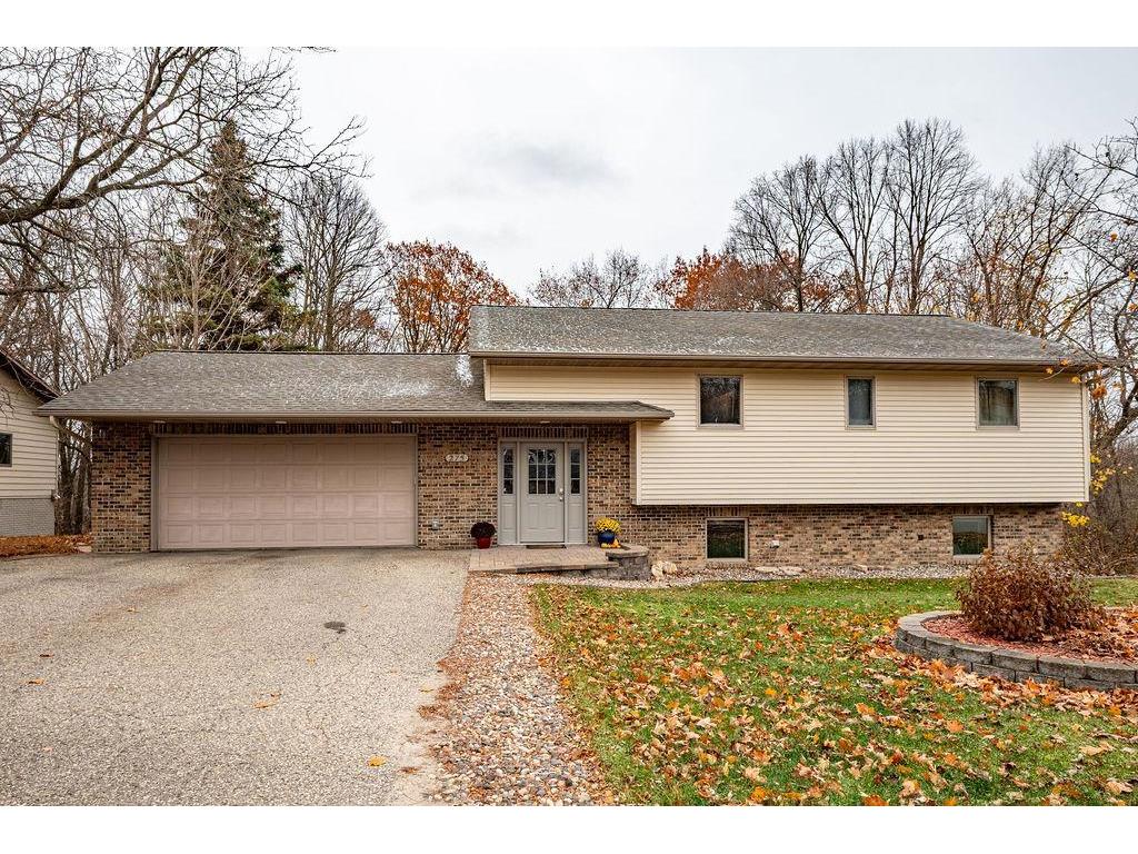 275 E Sunset Lane Ellsworth WI 54011 6816058 image1