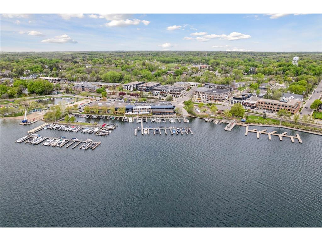 275 Lake Street E 103, Wayzata, MN, 55391 MLS 6492258 Edina Realty