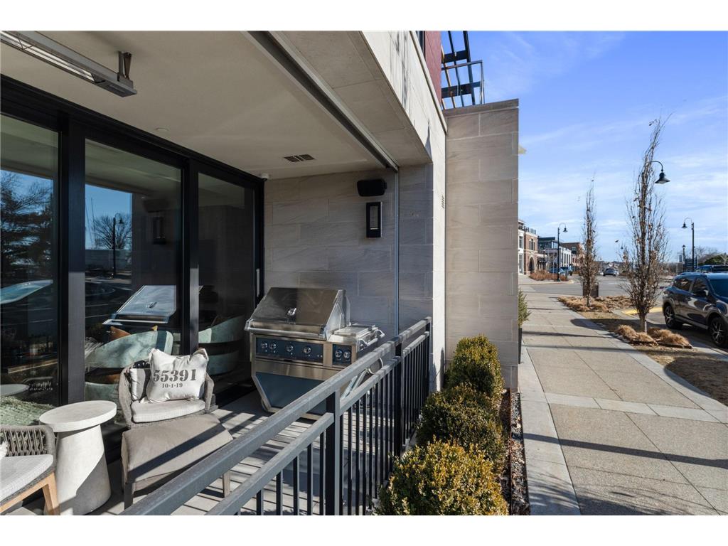 275 Lake Street E 103, Wayzata, MN, 55391 MLS 6492258 Edina Realty