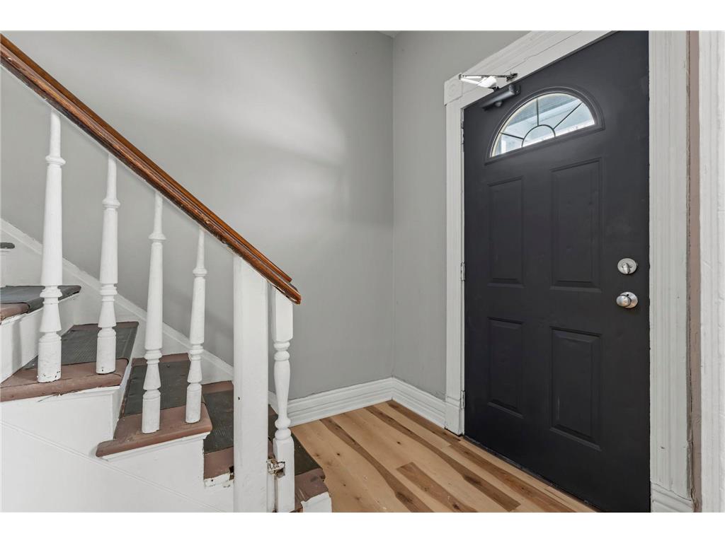 275 Western Avenue S Saint Paul MN 55102 7024621 image11