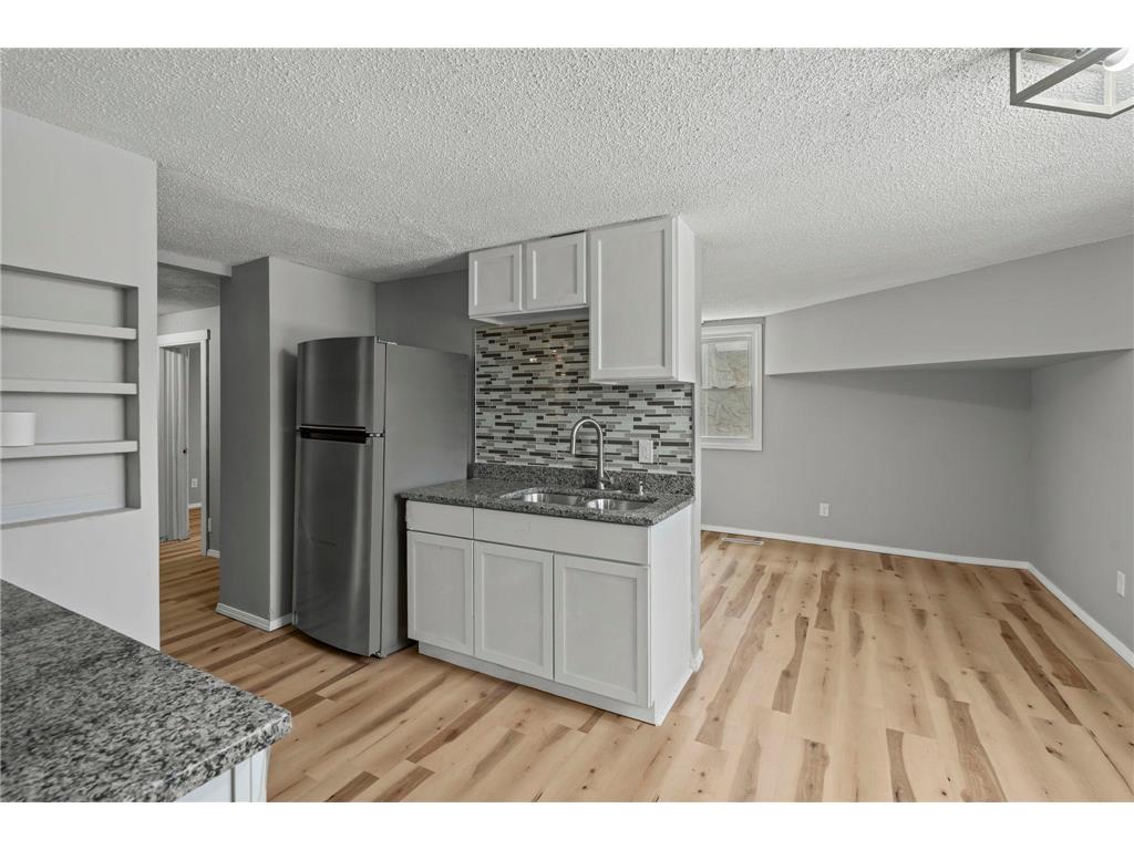 275 Western Avenue S Saint Paul MN 55102 7024621 image14