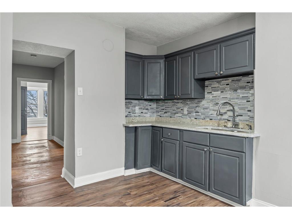 275 Western Avenue S Saint Paul MN 55102 7024621 image28